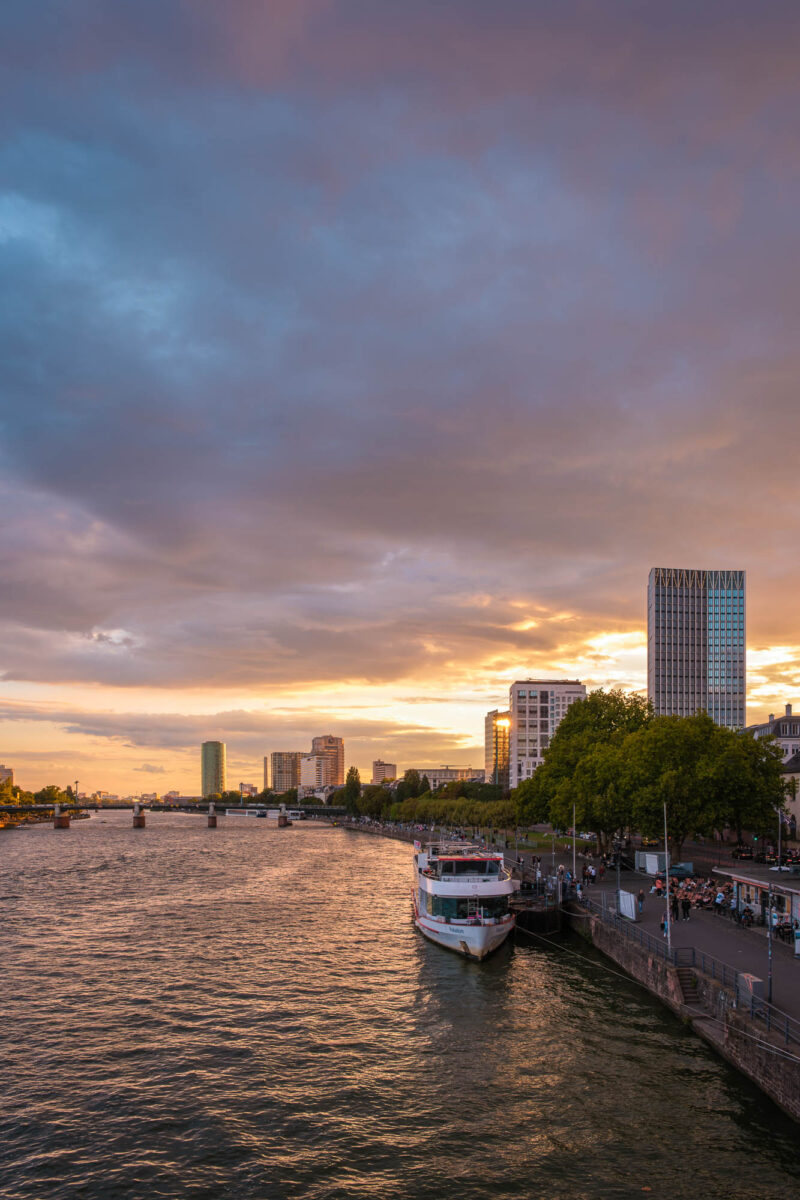 Sonnenuntergang in Frankfurt